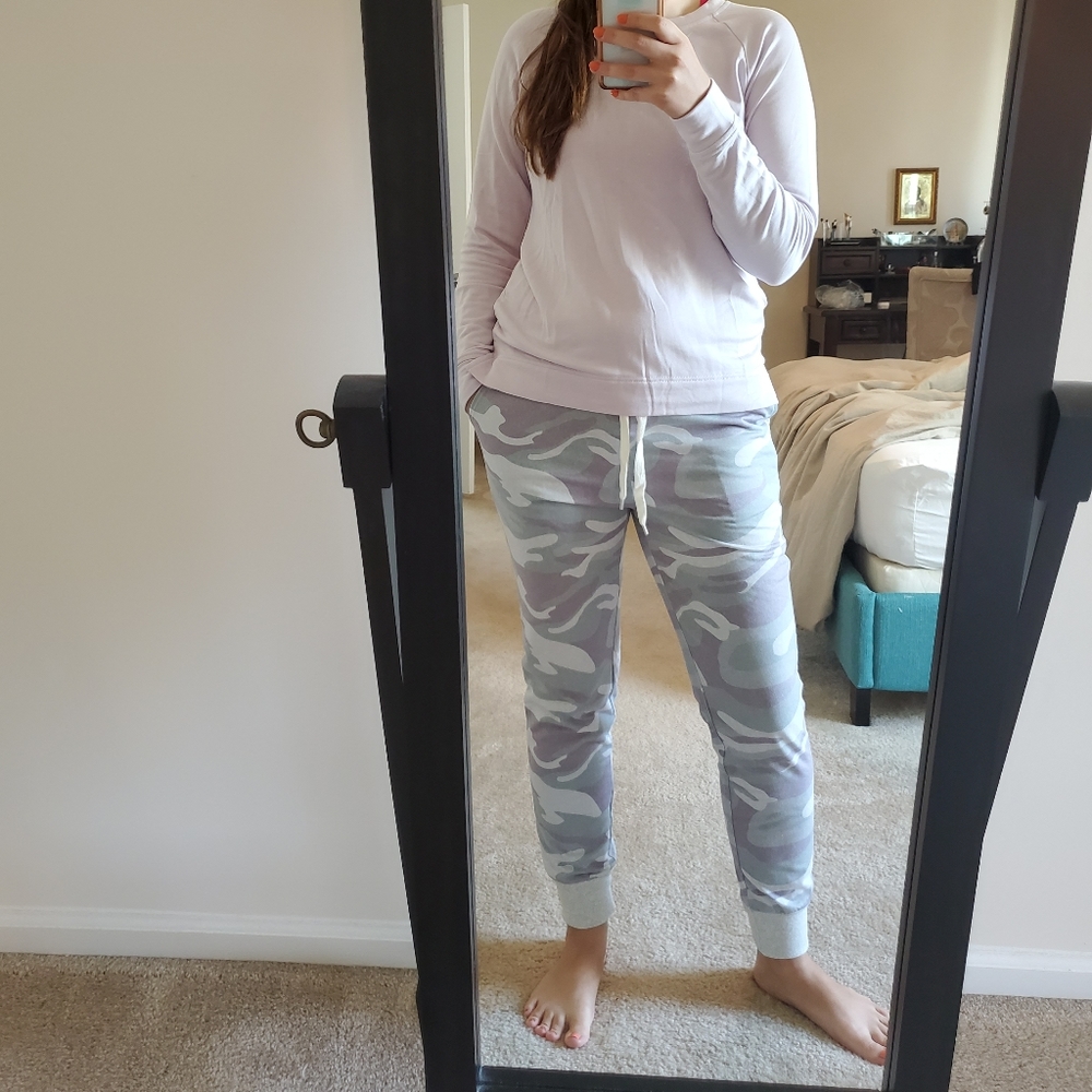 New camo cotton joggers size M